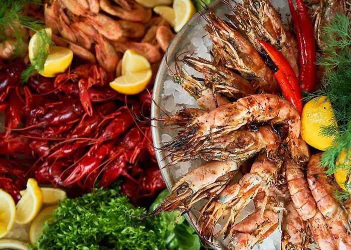  Viking Line Ferry Viking Cinderella - 2-night Cruise Helsinki-stockholm-helsinki *