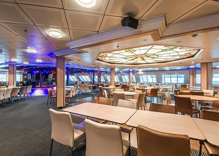  Viking Line Ferry Viking Cinderella - 2-night Cruise Helsinki-stockholm-helsinki *